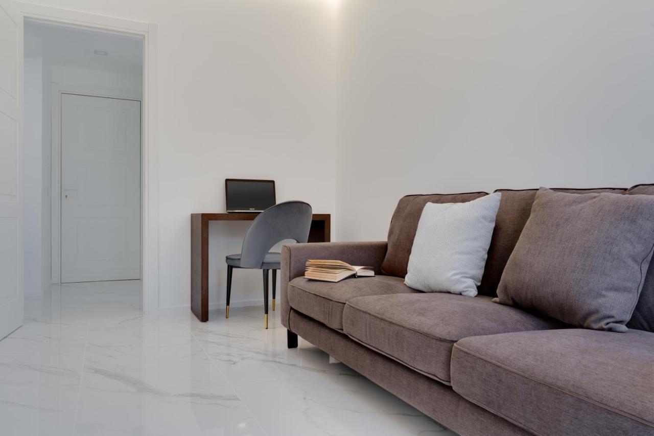 Caralis Guest house
